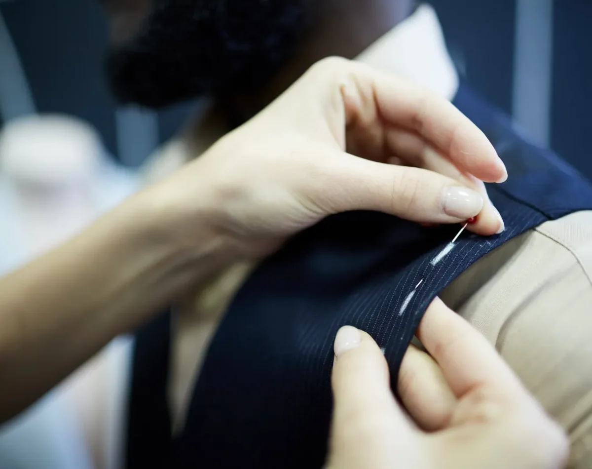 clothing-repairs-tailoring-services-purr-fect-cleaners.webp