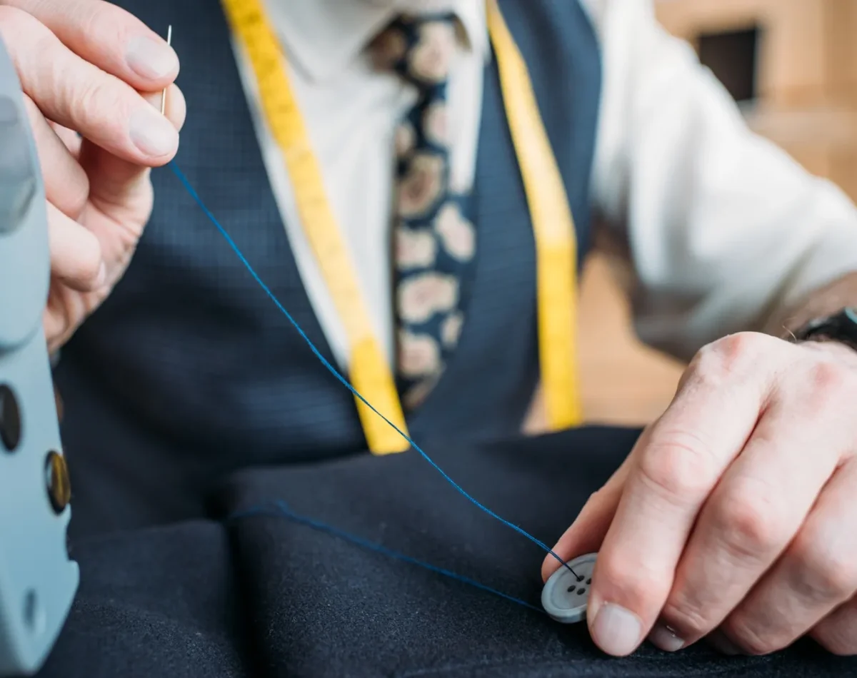 tailoring-alterations-button-repair-purr-fect-cleaners.webp
